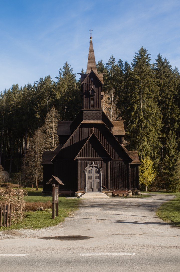 Kostel sv. Bedřicha na Bílé